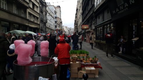 Svirke, baloni, slatkiši i koncerti: Počela manifestacija "Ulica otvorenog srca" (VIDEO, FOTO) 8