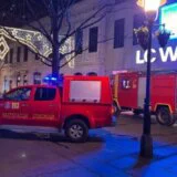 Lokalizovan požar u Knez Mihailovoj, nema povređenih (VIDEO) 4