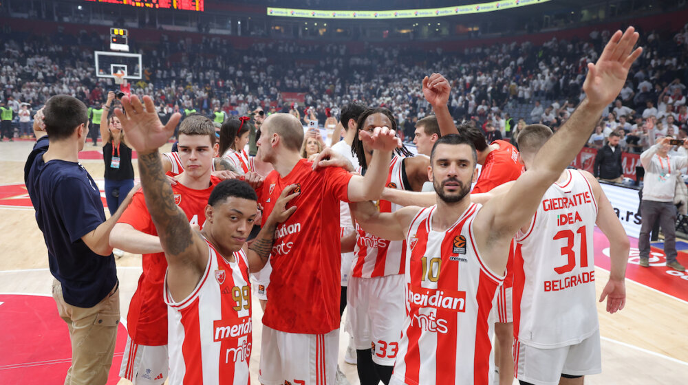 Atmosfera u Zvezdinoj svlačionici posle pobede u večitom derbiju (VIDEO) 1