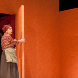 O nepravdi i fenomenu solidarnosti koji, u ovom vremenu, prepoznajemo kao čudo : Premijera predstave "Strah u operi" u Ateljeu 212 2