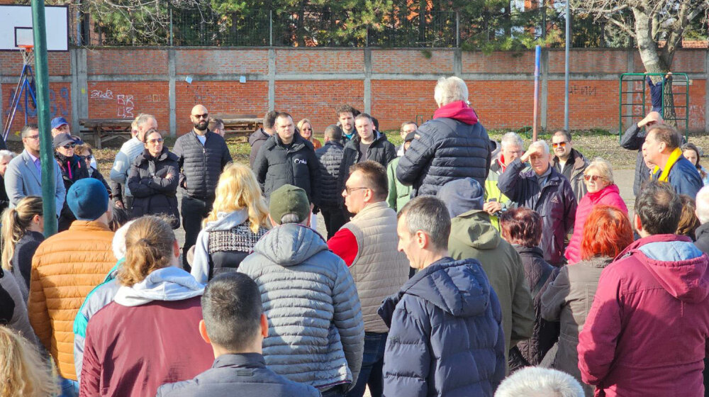 Bežanijska kosa: Protest protiv izgradnje stambeno poslovnog kompleksa 1