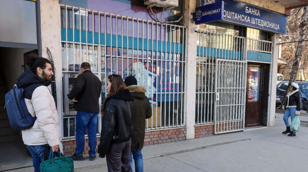 Protest zbog blokade dinara na KiM, Priština tvrdi da to nije tema za Brisel 1