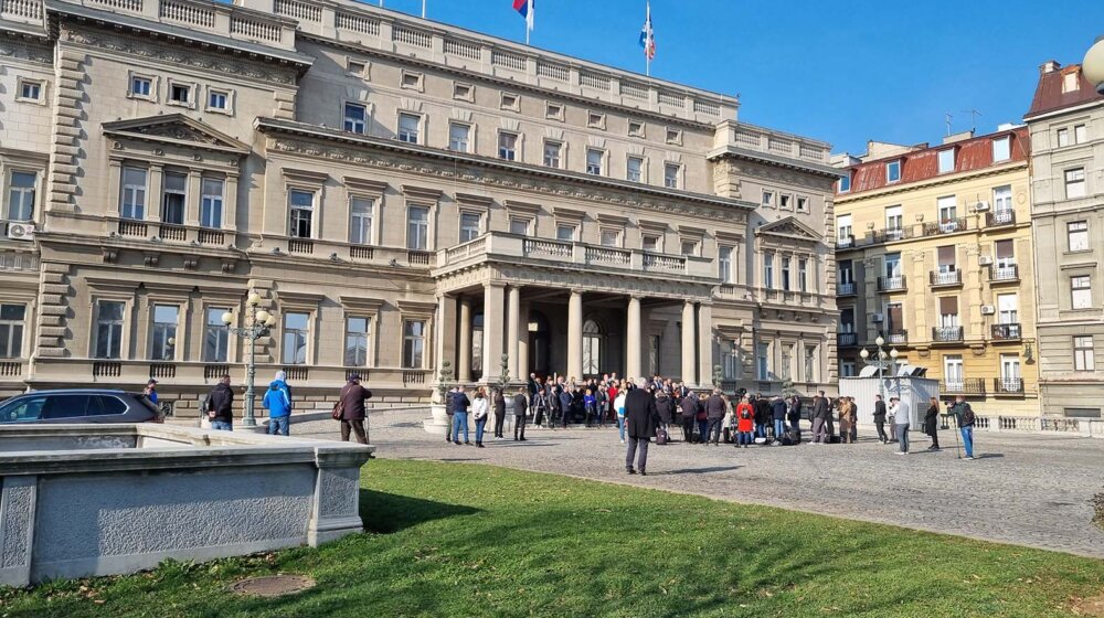 DS: Režim Aleksandra Vučića nastavlja da razara srpsko društvo i uništava slobode 1