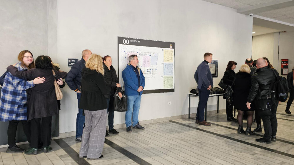 "Sve je na silu, više ništa nije spontano": Svedočenjem roditelja nastavljeno suđenje u slučaju Ribnikar 1