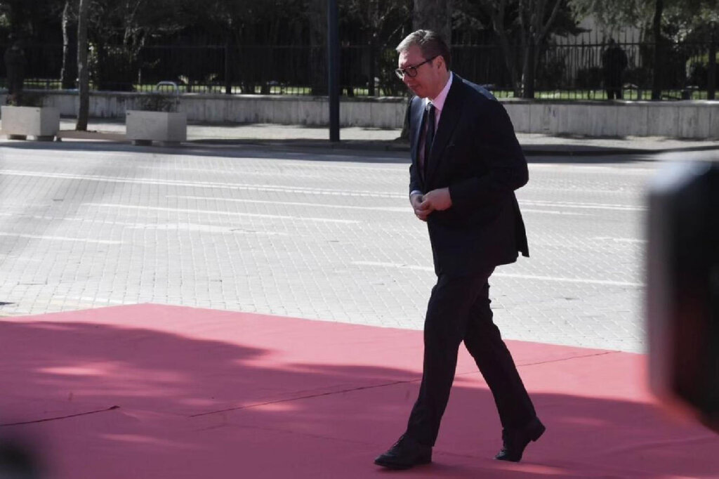 Prvi samit Ukrajine i Jugostočne Evrope u Tirani kroz objektiv fotoaparata (FOTO) 5 Prvi samit Ukrajine i Jugostočne Evrope u Tirani kroz objektiv fotoaparata (FOTO) 5