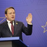 Varheji: Srbija mora ubrzati reforme kako bi ušla u EU 5