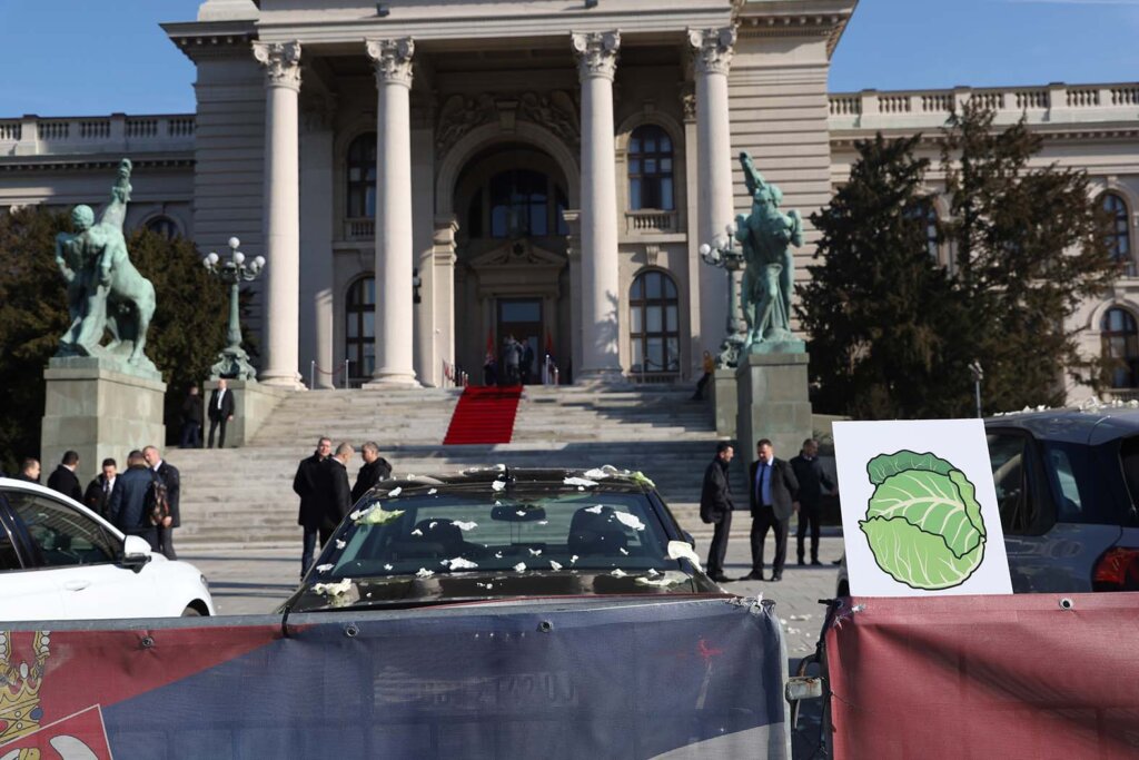 Kako je prvi dan nove Skupštine izgledao kroz objektive fotoaparata (FOTO) 7