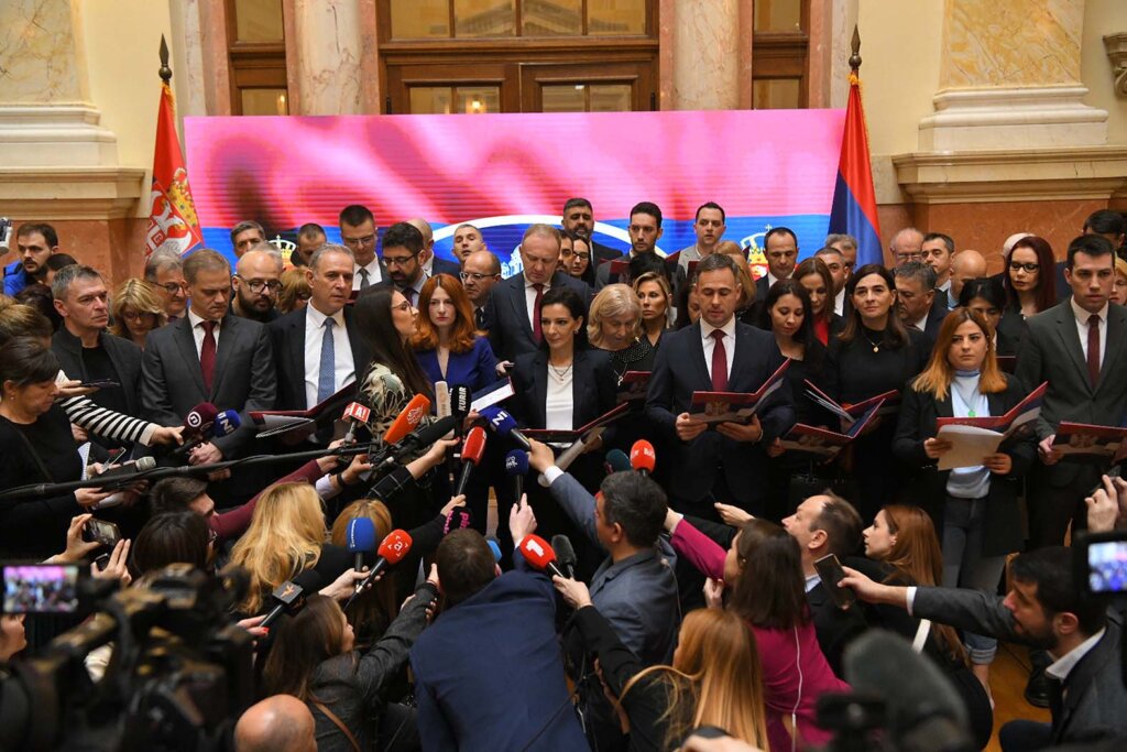 Kako je prvi dan nove Skupštine izgledao kroz objektive fotoaparata (FOTO) 5