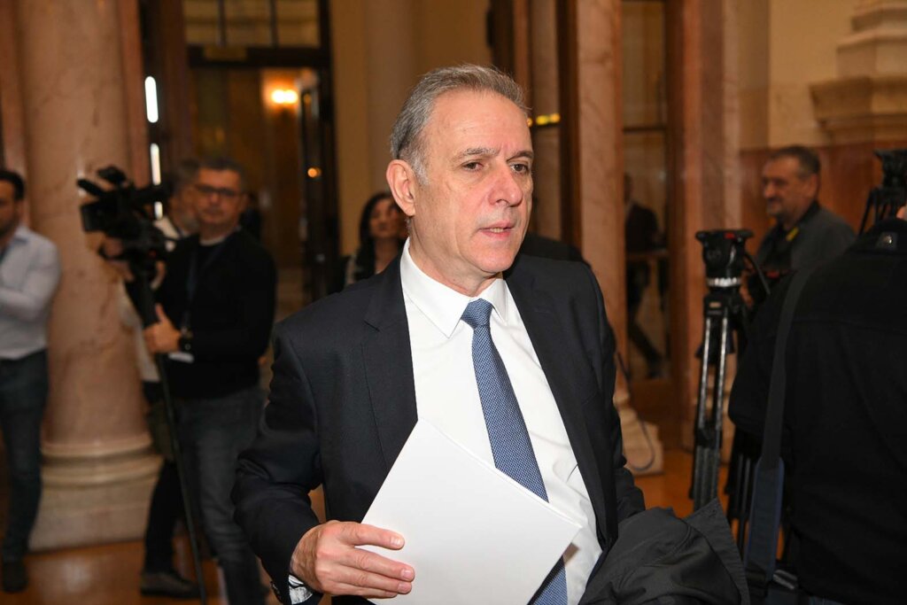 Kako je prvi dan nove Skupštine izgledao kroz objektive fotoaparata (FOTO) 3