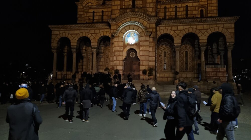Skup povodom godišnjice smrti mladića u američkoj ambasadi 2008. i ove godine u Beogradu (VIDEO,FOTO) 1
