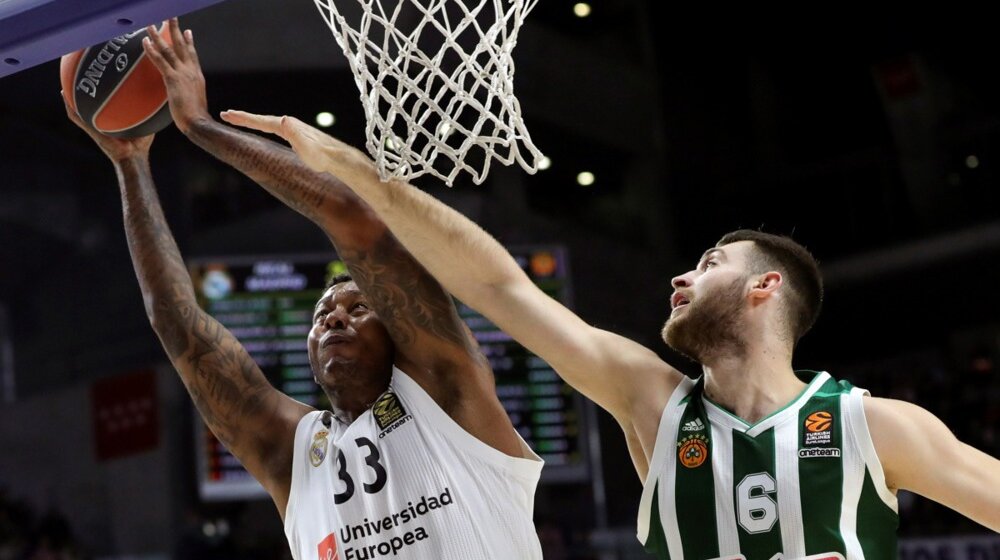 Trej Tompkins potpisao za Zvezdu na mesec dana 1