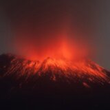 Vulkan Popokatepetl izazvao haos na aerodromima u Meksiku 7
