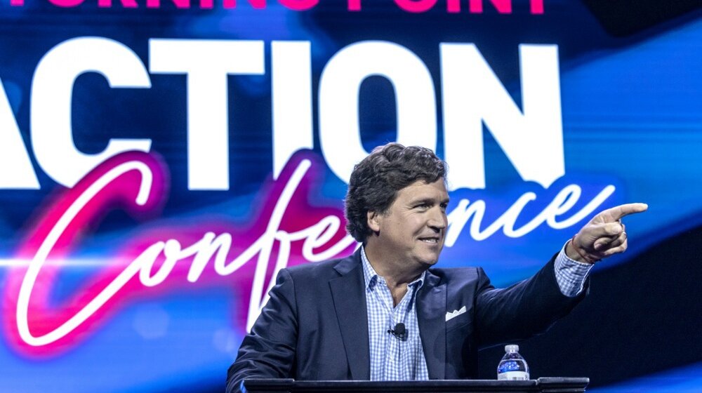 "Nikada niste čuli njegov glas. To nije u redu": Američki novinar Taker Karlson posle intervjua sa Putinom 1