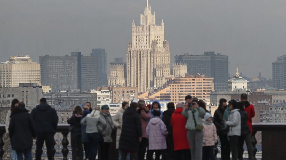 Kremlj odgovorio na paket sankcija EU: Proširena crna lista građana evropskih zemalja kojima je zabranjen ulazak u Rusiju 1