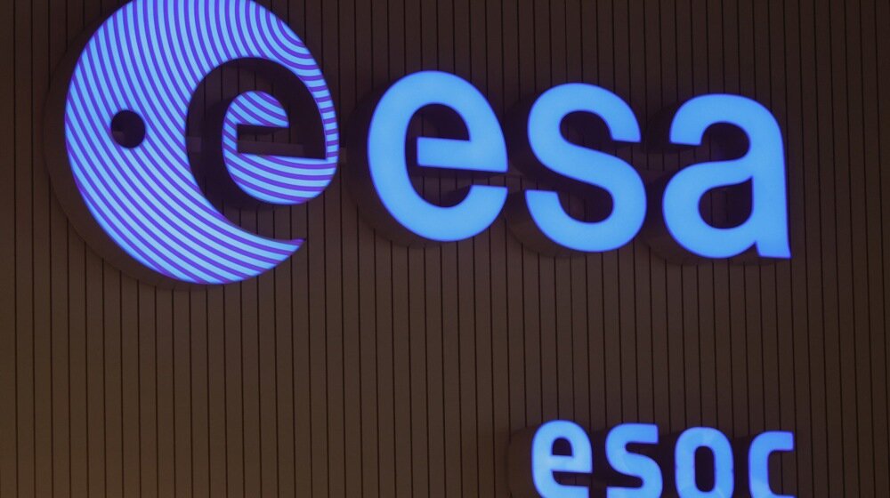 Penzionisani satelit na putu ka Zemlji 1