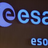 Penzionisani satelit na putu ka Zemlji 7