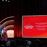 Pre dodele Oskara u Los Anđelesu, javno čitanje replika iz filma "Anatomija pada" 2