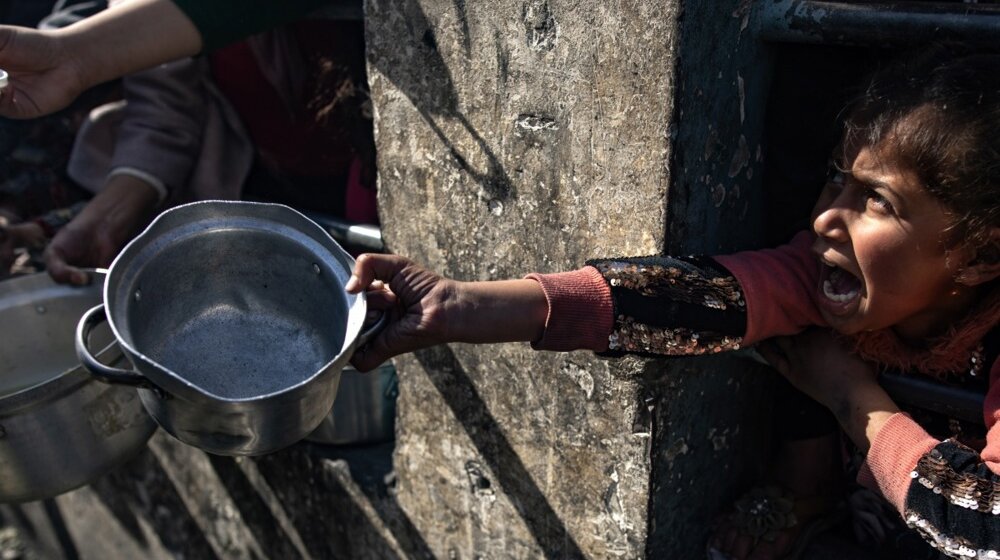 "Ponekad se vratim praznih ruku i osećam se tužno": Deca iz Gaze u potrazi za hranom da bi im porodice preživele 1