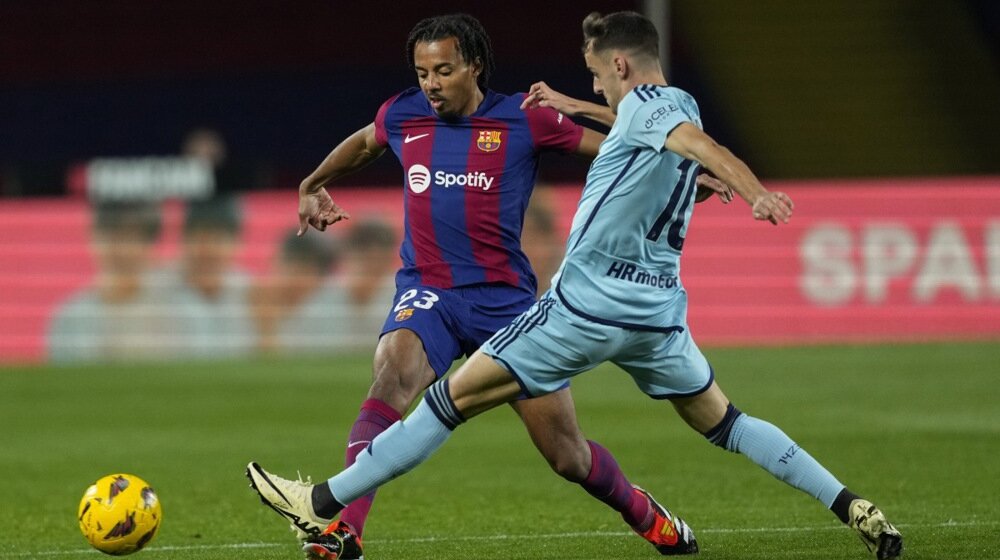 Barselona će saslušati sve ponude za Kundea na leto 1