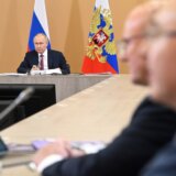 Moskovski tajms: Putin odlikovao zamenika direktora Federalne službe za zatvore nakon iznenadne smrti Navaljnog 5