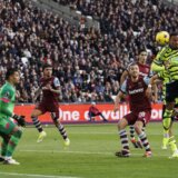 Arsenal ponizio Vest Hem u gradskom derbiju 12