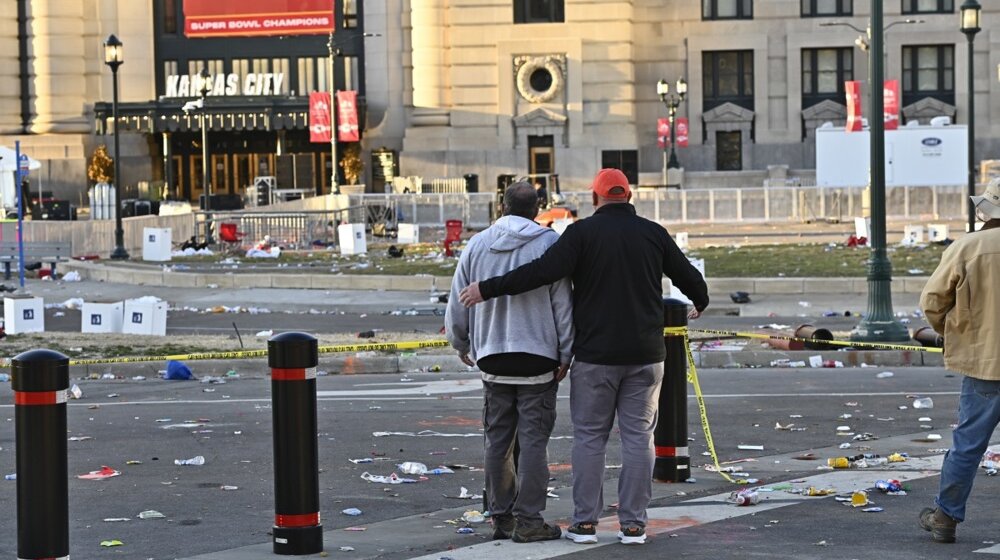 Pucnjava na dočeku pobednika Superbola u Kanzas Sitiju: Jedna osoba ubijena, među ranjenima i deca 1