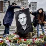 Dižu se žičane ograde i zatvaraju putevi sve zbog pogreba Putinovog najvećeg neprijatelja: Jutarnji list o sahrani Navaljnog 9