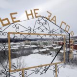 Ruski istraživački portal proučio nadzorne kamere: Šta se desilo sa telom Navaljnog? (VIDEO) 1