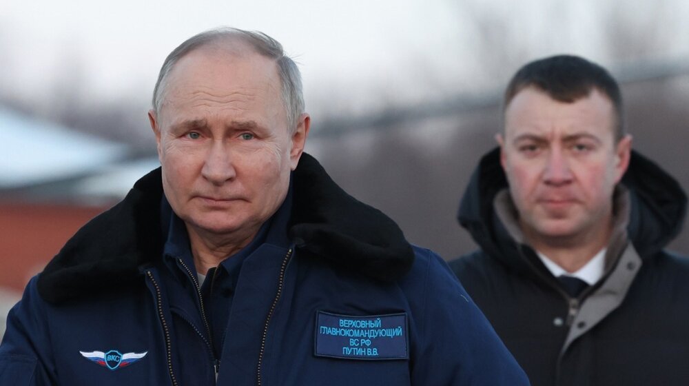 "Dragi drugovi, odanost otadžbini je sveta dužnost": Putin povodom Dana branilaca otadžbine 1