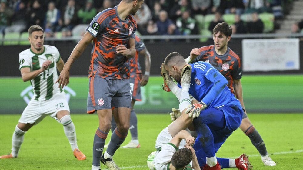 Olimpijakos u osmini finala Lige konferencija, prošli Molde, Šturm i Sen Žiloaz 1