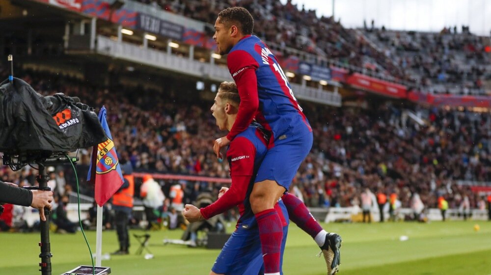 Barselonini klinci dominiraju Primerom 1