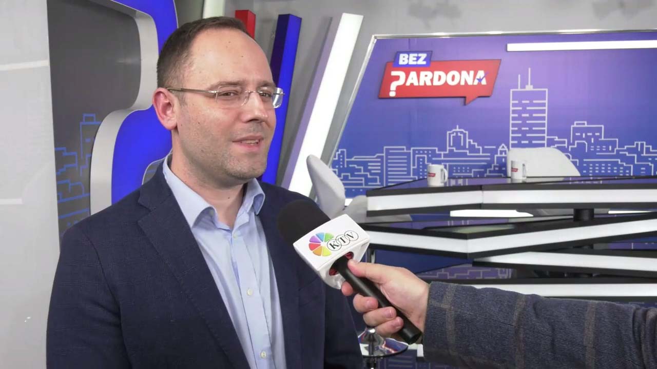 Ruši li Putinova izjava o obojenoj revoluciji priču da Moskva okreće leđa Vučiću? 4