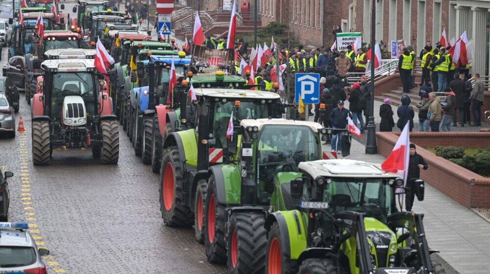 Polish farmers launch nationwide protest