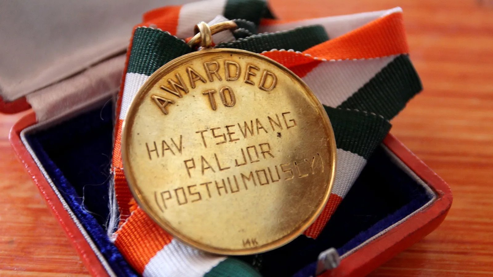 Medalja dodeljena posle Paldžorove smrti