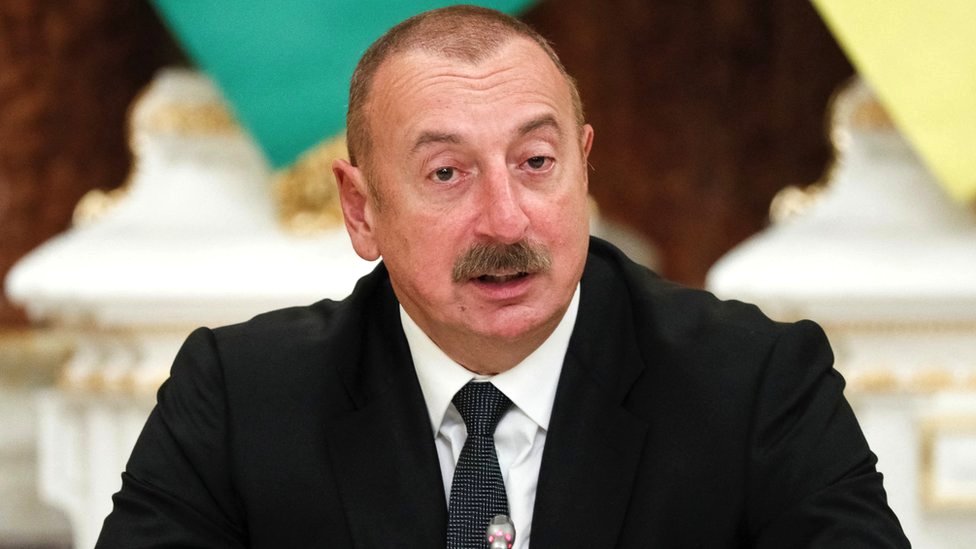 Izbori u Azerbejdžanu: Predsednik Ilham Alijev učvršćuje vladavinu, grabi ka petom mandatu 10 Ilham Alijev