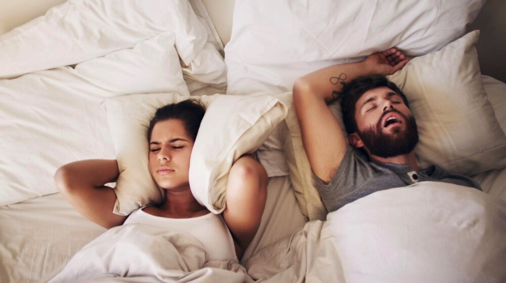Psihologija i veze: Zašto sve više parova spava u odvojenim krevetima 10
