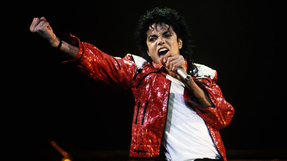 Majkl Džekson: Udeo u katalogu muzičke zvezde prodat za 600 miliona dolara 1 Michael Jackson performing