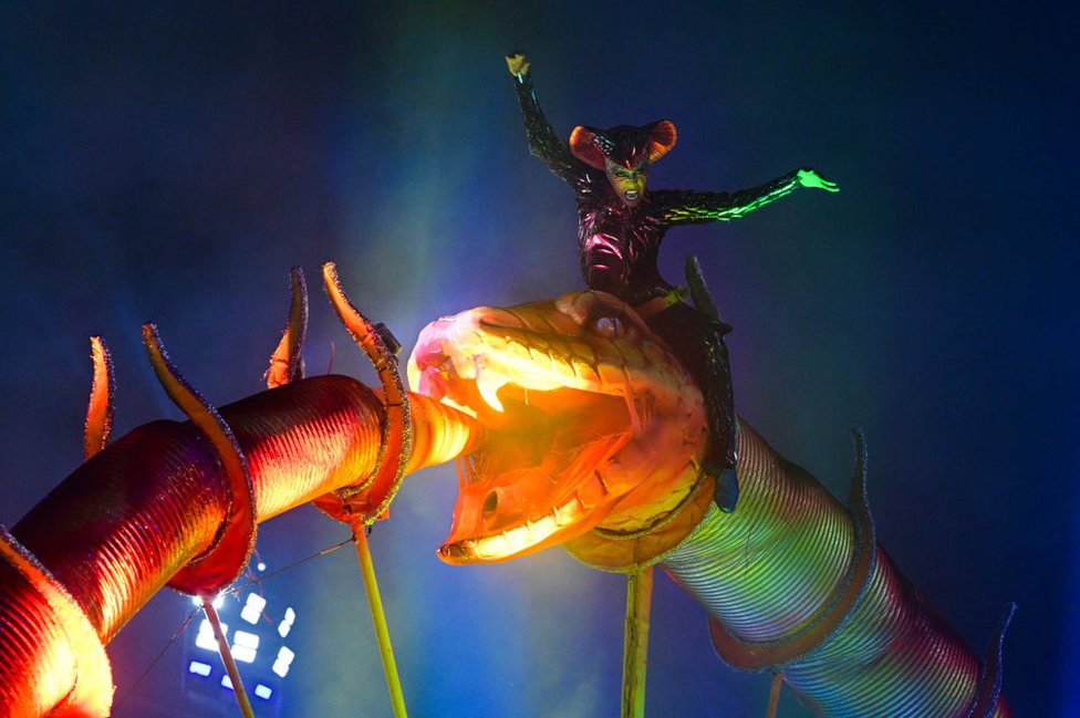 U fotografijama: Šta je obeležilo nedelju za nama 3 Članica škole sambe Viraduro na karnevalu u Rio de Žaneiru