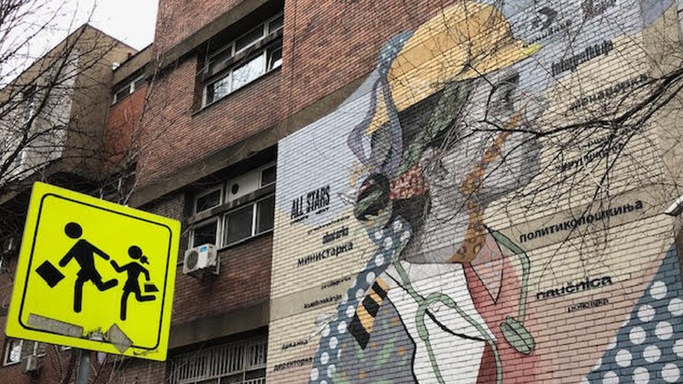 Obrazovanje u Srbiji: Nastavnici na proveri, roditelji ocenjuju 2 škola