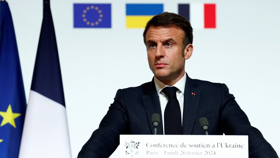 Rusija i Ukrajina: Lideri NATO članica odbacili predlog francuskog predsednika o slanju „zapadnih trupa u Ukrajinu" 2 French President Emmanuel Macron speaks after a meeting in support of Ukraine in Paris. Photo: 26 February 2024