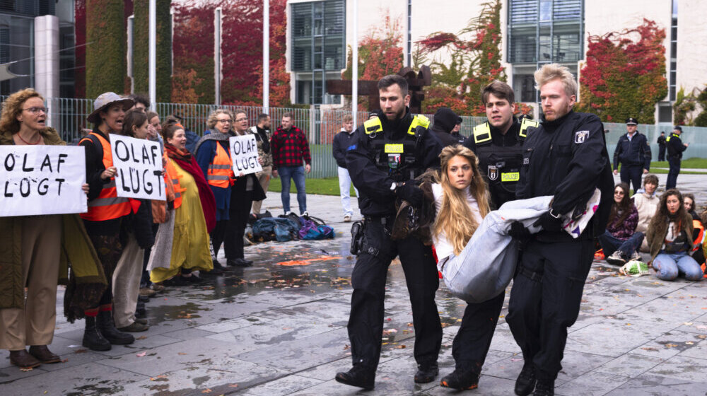 "Poslednja generacija" planira da se kandiduje na evropskim izborima 1