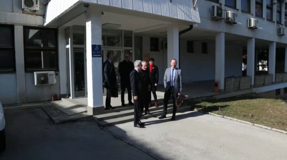 Odloženo suđenje rukovodiocima fabrike "Milan Blagojević" u Lučanima zbog pogibije radnika 2017. 1