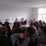 Održan zbor meštana Čortanovaca: Vratite nam železničku stanicu 5
