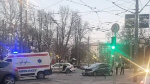 U saobraćajnoj nesreći u BiH jedna osoba poginula, osam povređeno 3