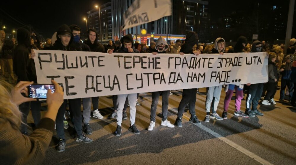 "Jeste došli decu da bijete": Šta se sinoć dogodilo u Bloku 63? 1