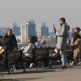 Jutro promenljivo oblačno, kakvo nas vreme očekuje u toku dana? 14