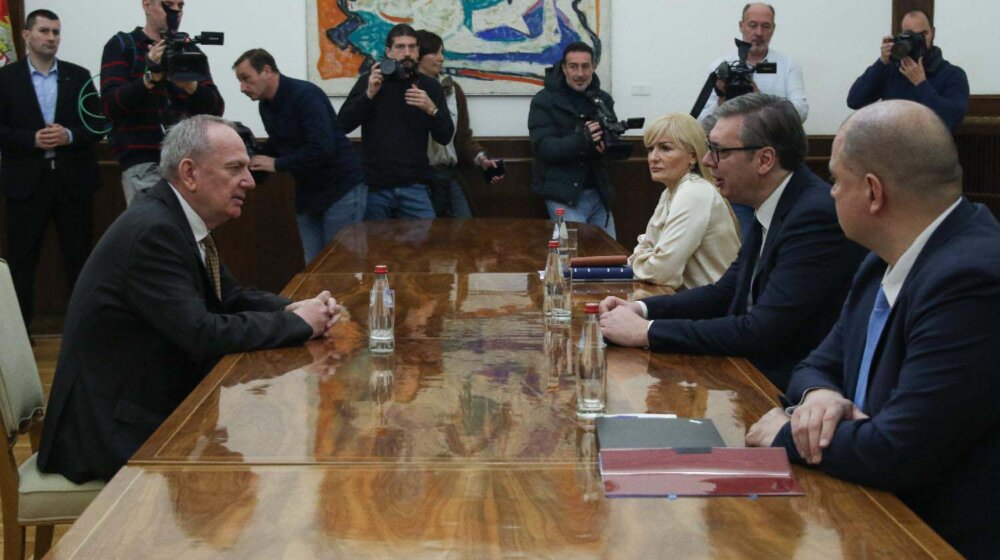 Vučićeva pres služba najavila satnicu konsultacija o novoj vladi za 2. april 1