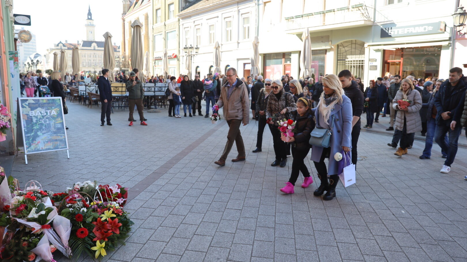Obeleženo 16 godina od tragedije u "Laundžu" gde je stradalo osmoro mladih ljudi 2