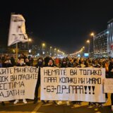 Novi protest u Bloku 63, stanari blokirali Ulicu Jurija Gagarina (FOTO) 8