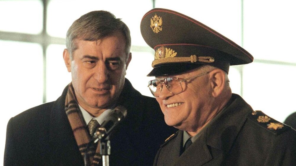 Nerasvetljeno ubistvo ministra: Ko je bio Pavle Bulatović, zvaničnik SRJ čije bi ime mogla da ponese jedna od podgoričkih ulica? 1